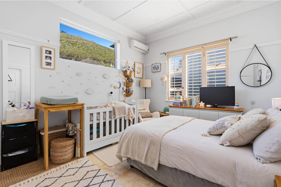 2 Bedroom Property for Sale in Green Point Western Cape